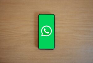 Jak zapisać/przenieść zdjęcia z WhatsApp do galerii/na komputer