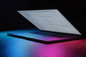 WeTransfer i wysyłanie dużych plików; torrenty