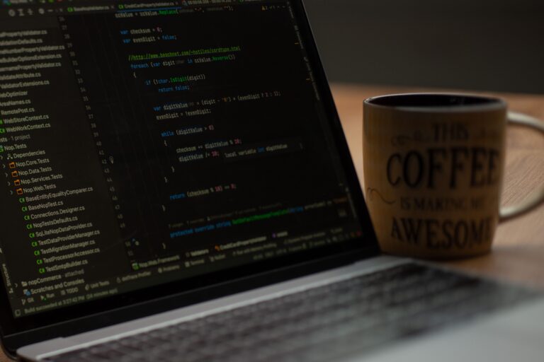 Otwieranie i edycja plików HTML/XML (przeglądarka, Excel, edytory)