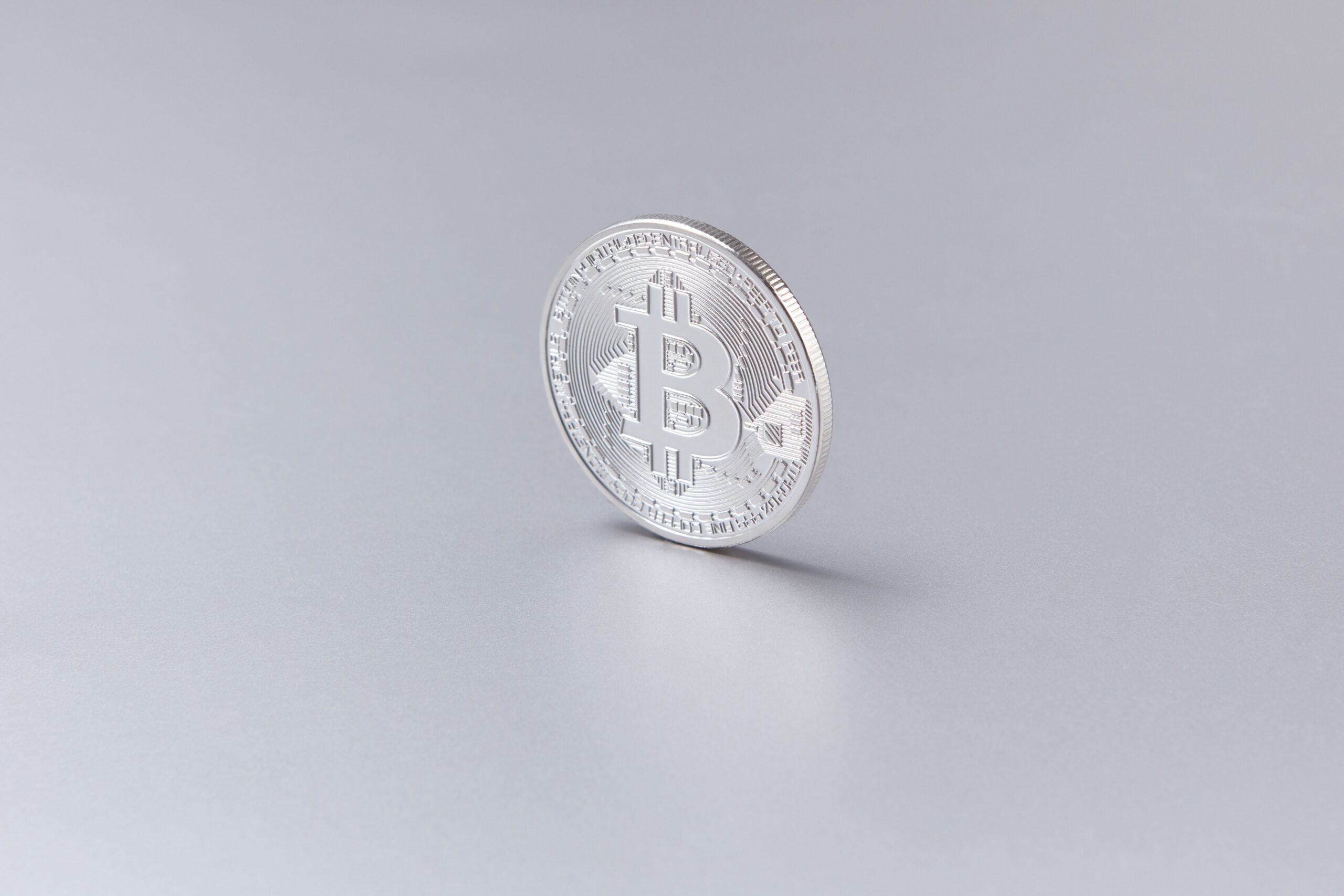Coin Master – porady, diamentowa karta, ukrywanie wioski, algorytm