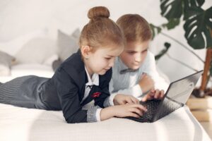 Filtry treści — SafeSearch, „chroń dzieci”, filtr rodzinny — jak wyłączyć