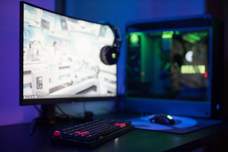 Składanie komputera stacjonarnego (ASRock Z690, budżet)