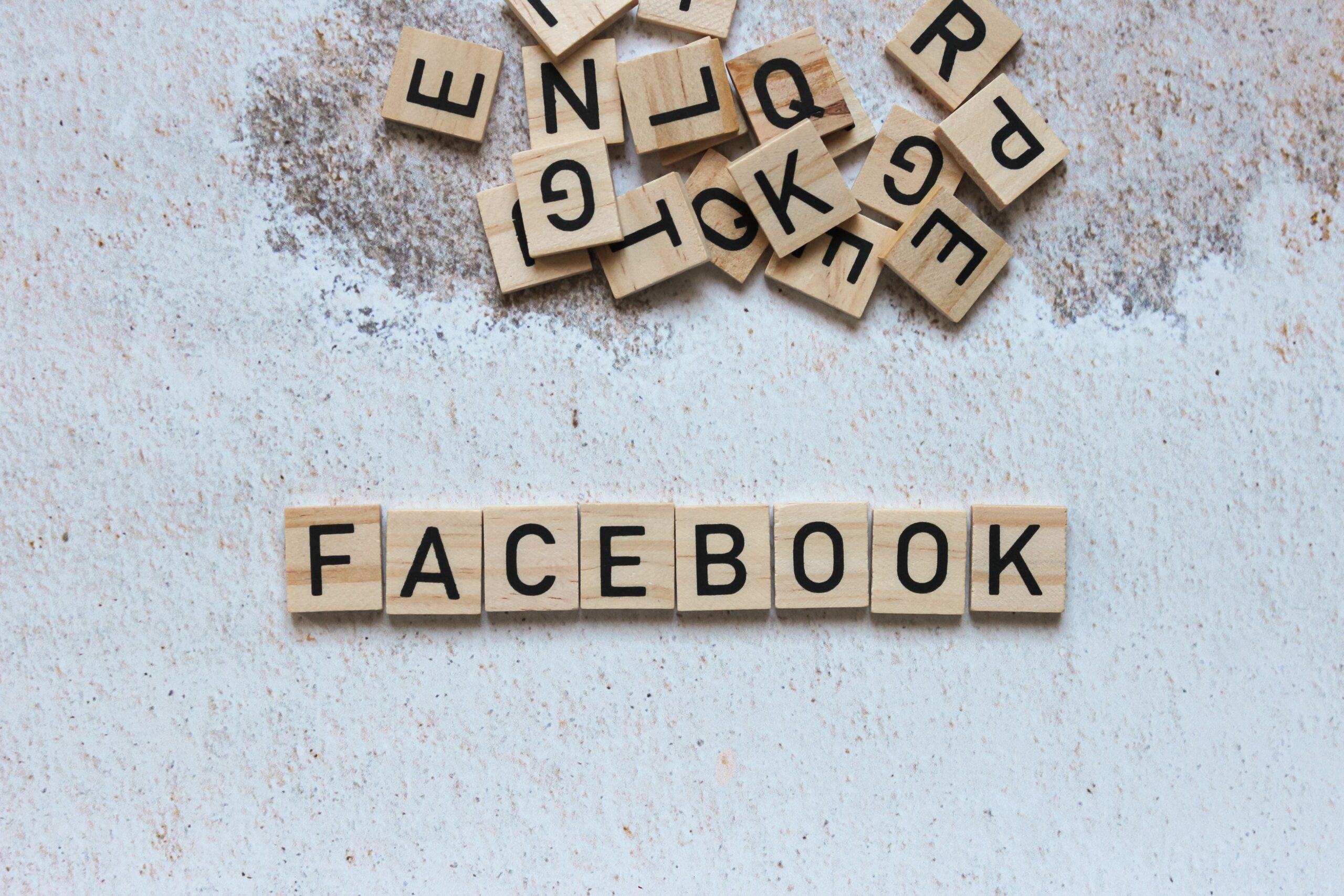 Żałobne nakładki, emotki, gify i grafiki na FB do pobrania