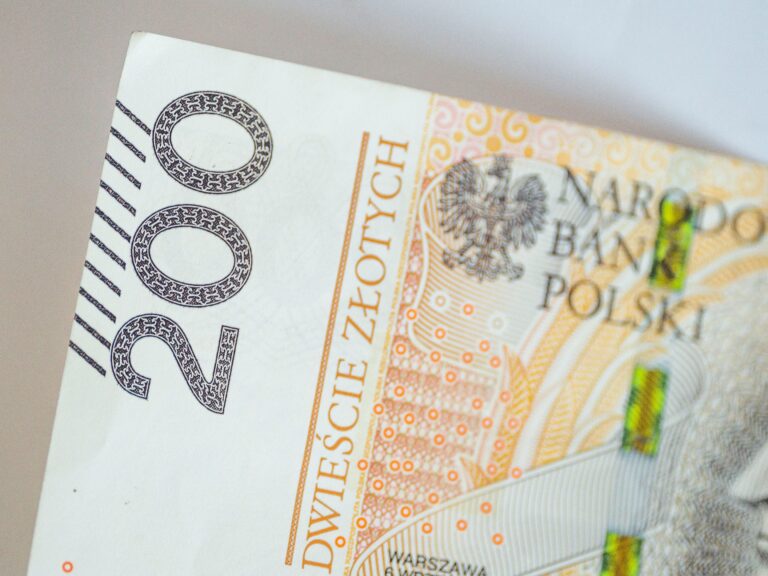 PKO Bank Polski (PKO BP / PKO SA / iPKO) — godziny księgowania i sesje