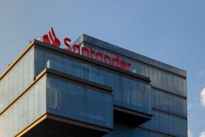 Santander / BZ WBK — godziny księgowania i sesje