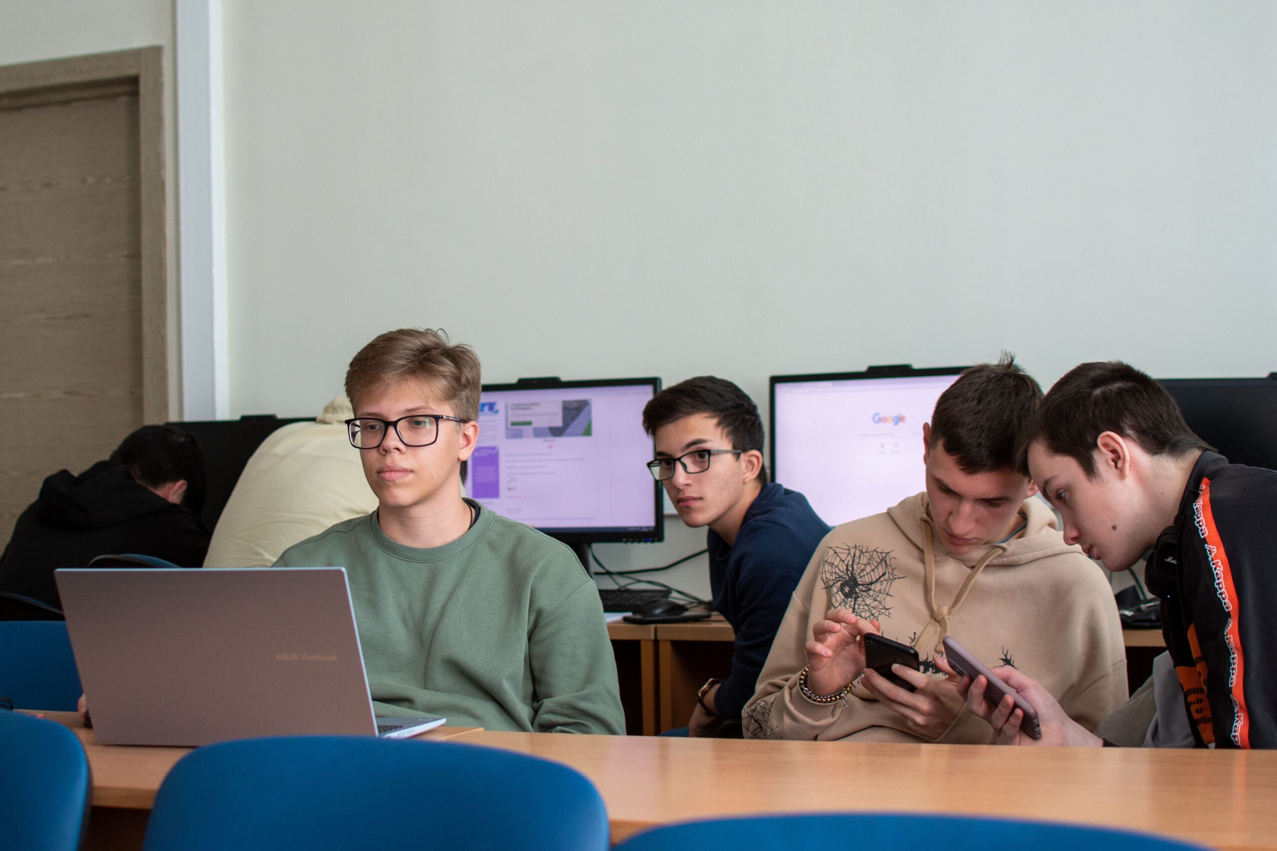 Gdzie studiować informatykę?